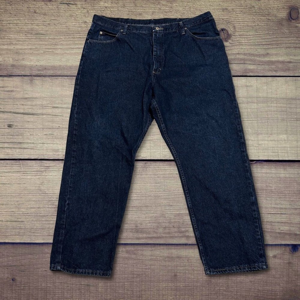 Wrangler Men's Blue Denim Jeans Size 42x30 Straight Leg Zip Fly